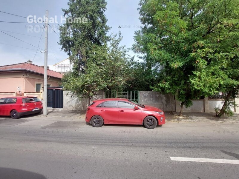 1 Mai - Piata Chibrit Teren 300 mp - Deschdere 10 ml   Zona Rezidentiala